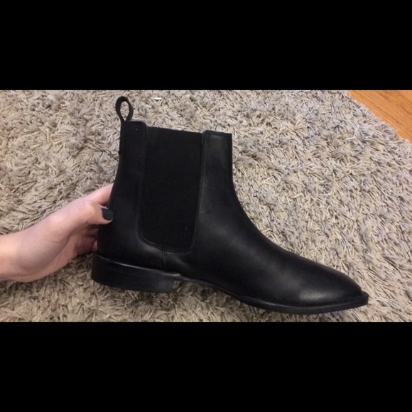 BNIB! Leather ASOS Chelsea boots! - Picture 2 of 8